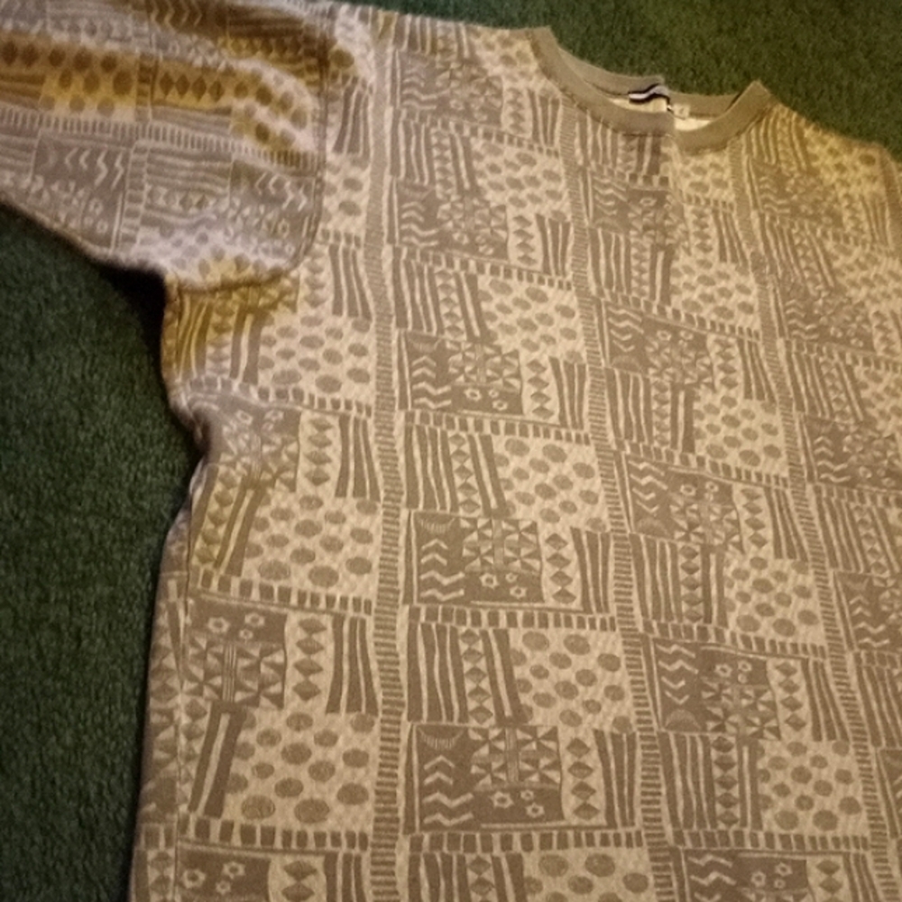 Marithe Francois Girbaud Beige and Cream Geometric Pattern Short Sleeve Shirt